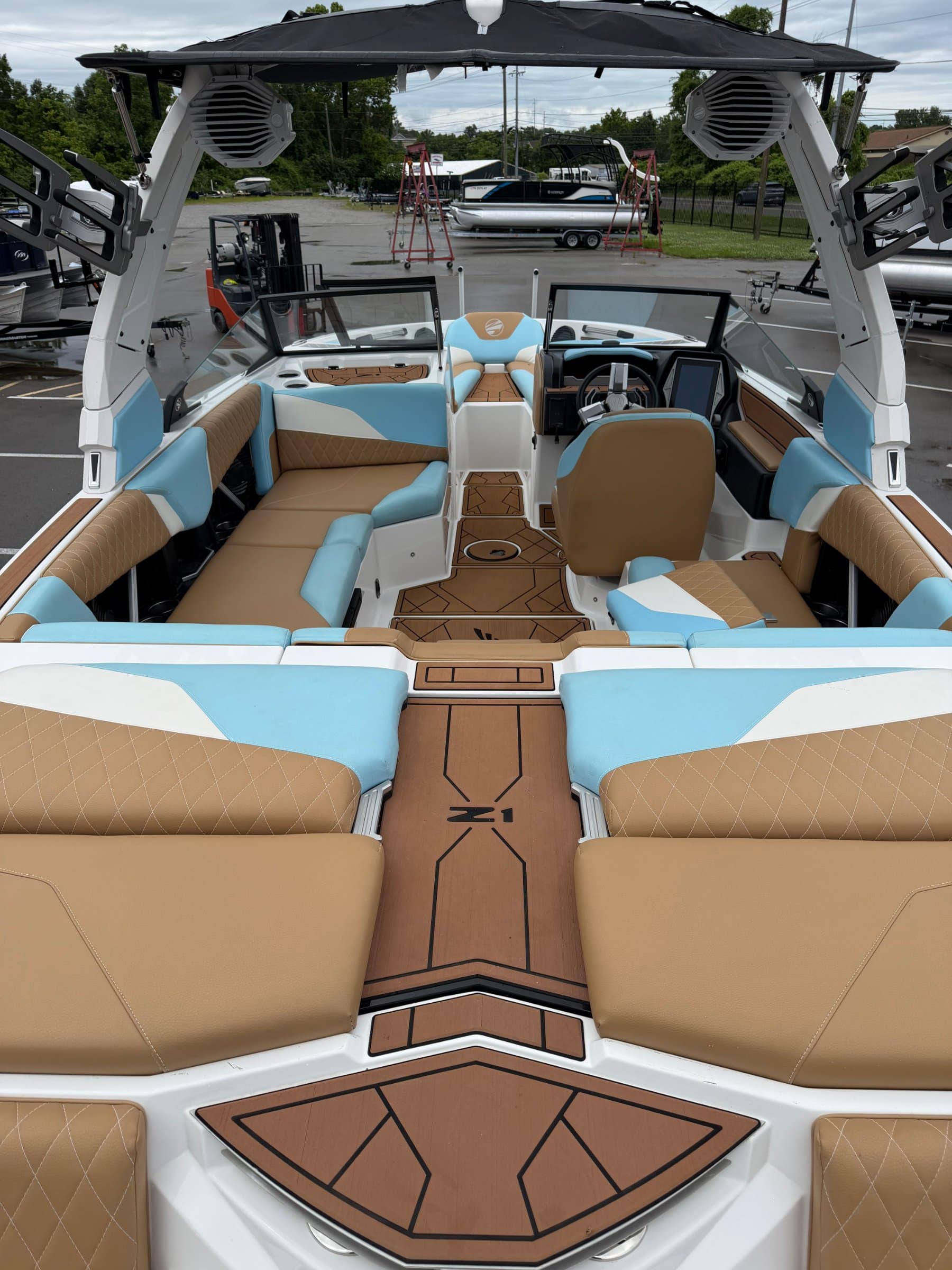 2023 Tige Z1 - exterior