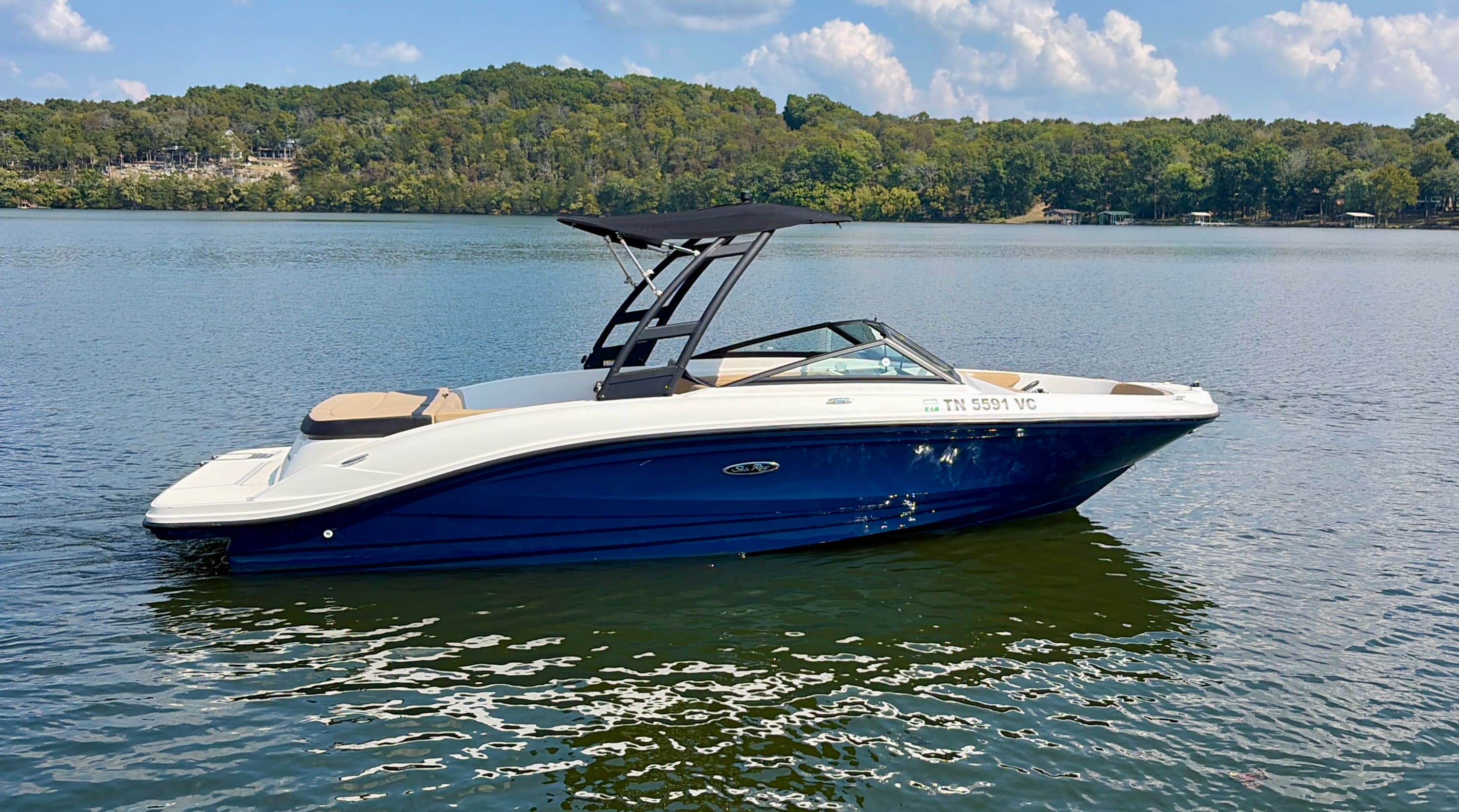 2024 Sea Ray 210 SPX - exterior