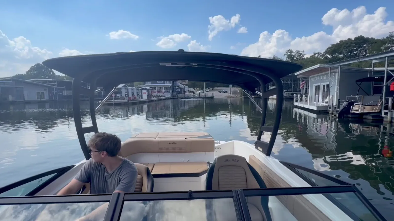 2024 Sea Ray 210 SPX - exterior