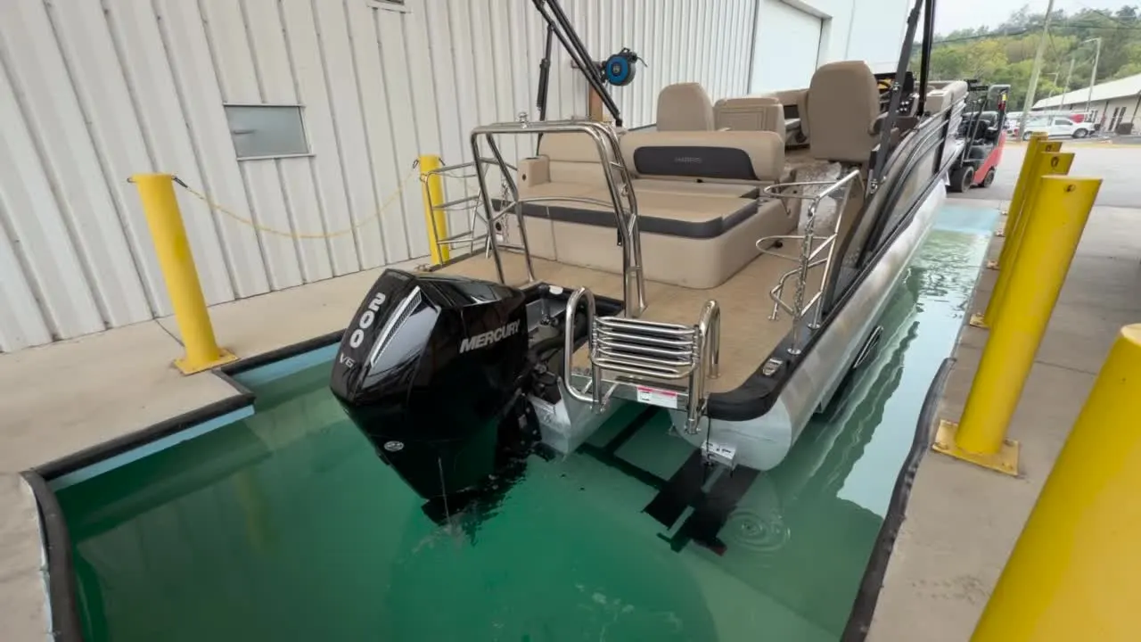 2024 Harris 230 Cruiser - exterior