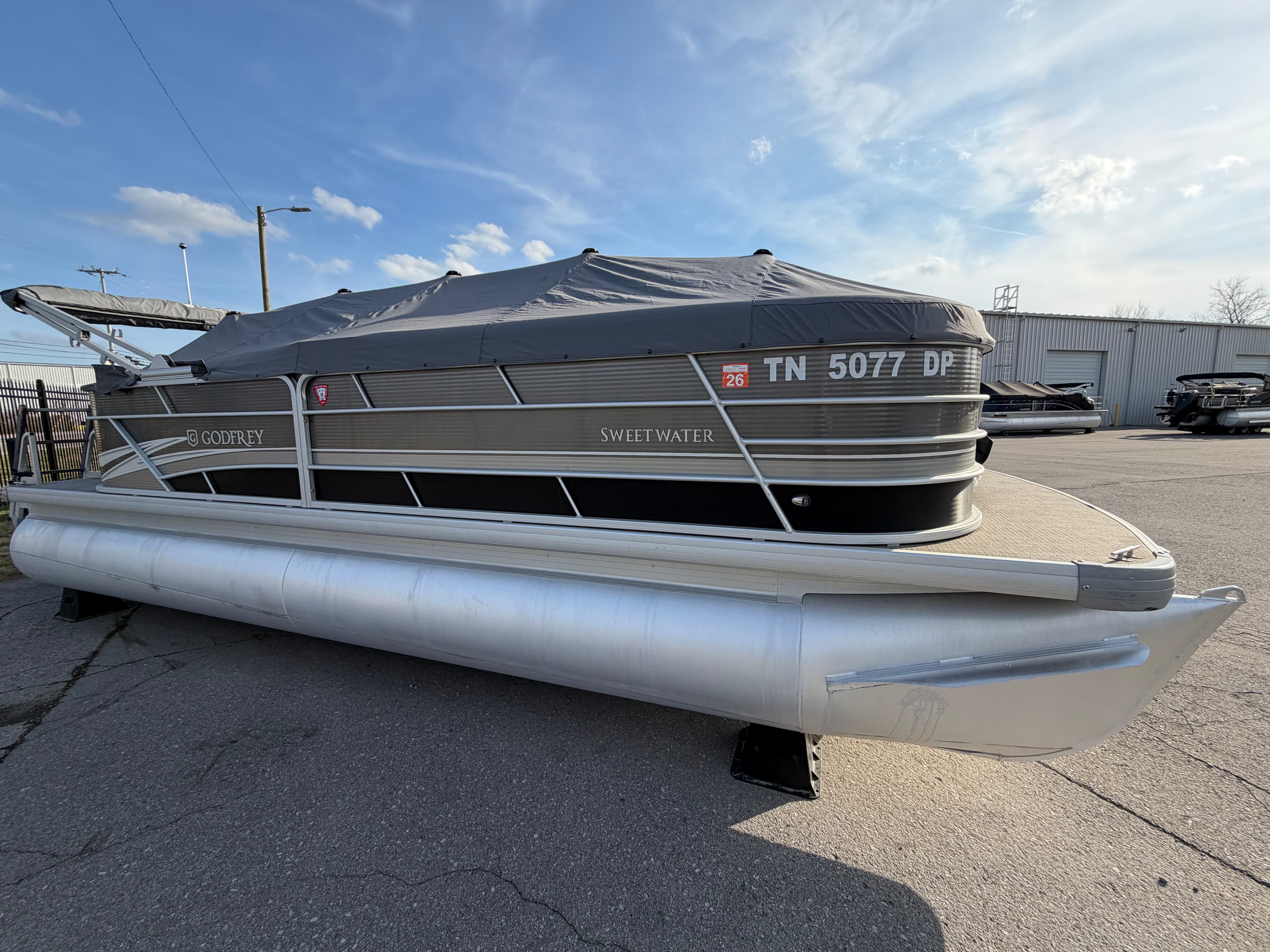 2023 Sweetwater 2286C - exterior