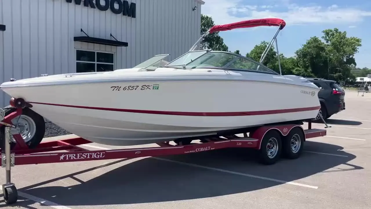 2003 Cobalt 220 - exterior